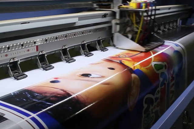 Flex printing for arts and crafts festivals.